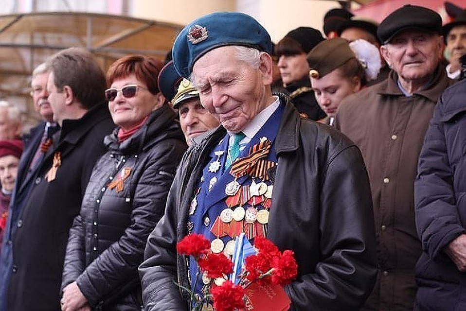 Ветераны и блокадники в Петербурге получат более 1,7 млрд рублей