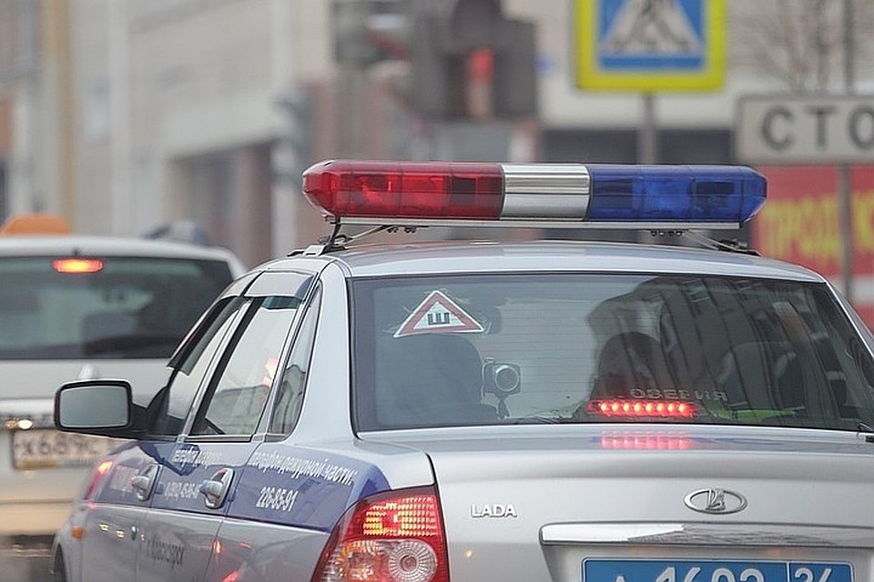 В Петербурге два человека погибли в лобовом ДТП с «Камазом».