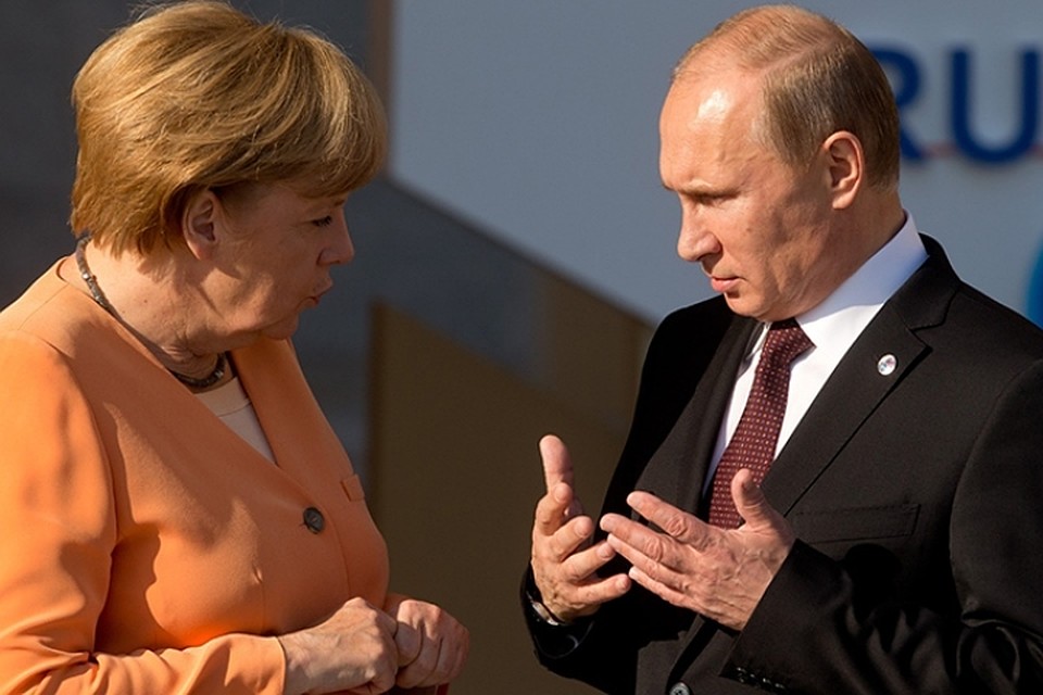Президент России Владимир Путин и канцлер Германии Ангела Меркель