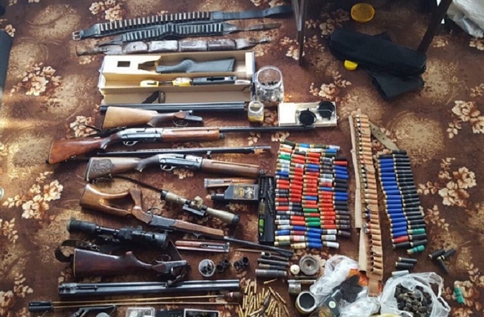 У одного из подозреваемых в квартирной краже изъяли при обыске целый арсенал. Фото: nokta