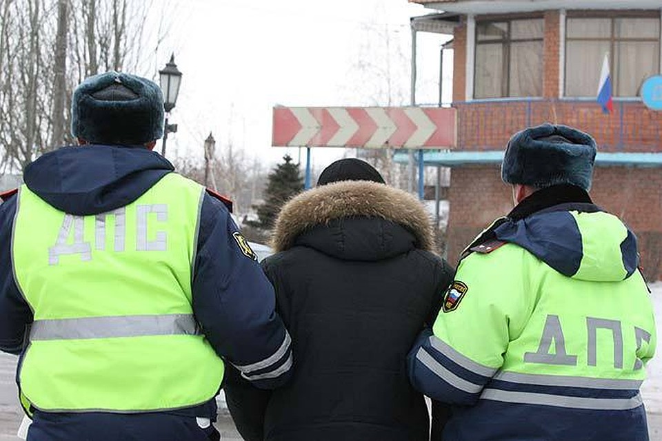 За праздники волгоградские полицейские задержали 18 находившихся в розыске преступников.
