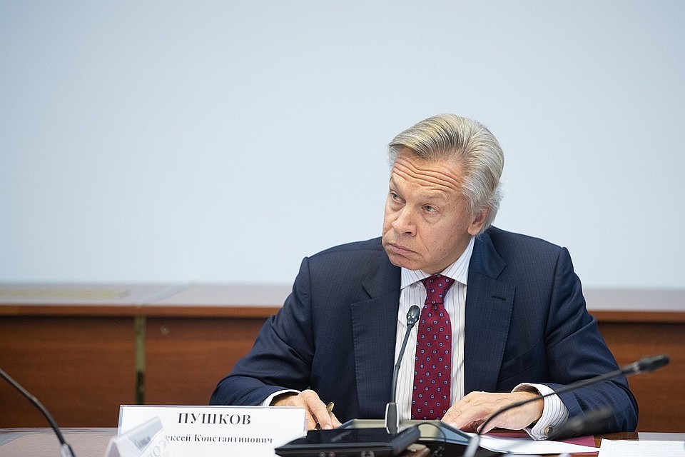 Сенатор Алексей Пушков