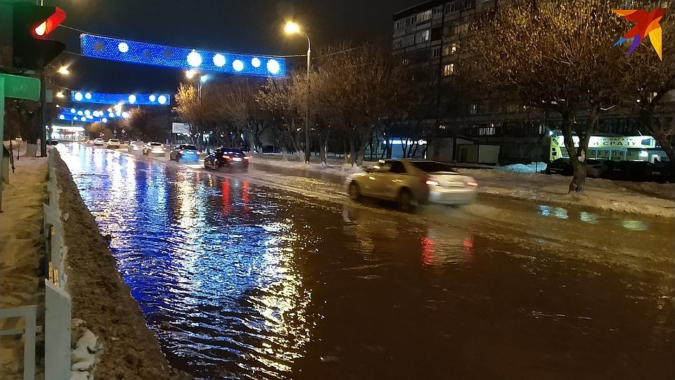 Потоп на Ямской в Тюмени: три дома остаются без воды