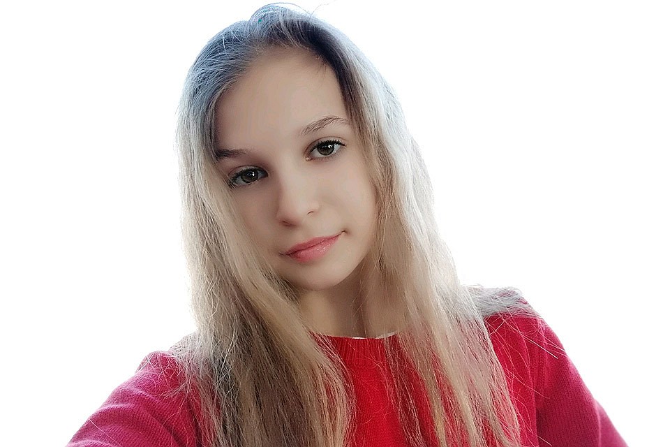 Юная фигуристка Анастасия Шаботова.