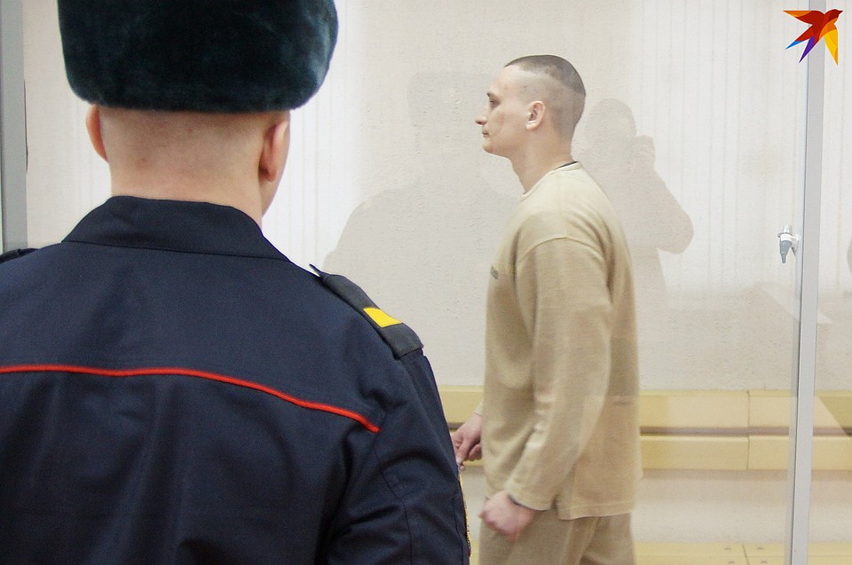 В Гомеле судят парня, ранившего троих милиционеров