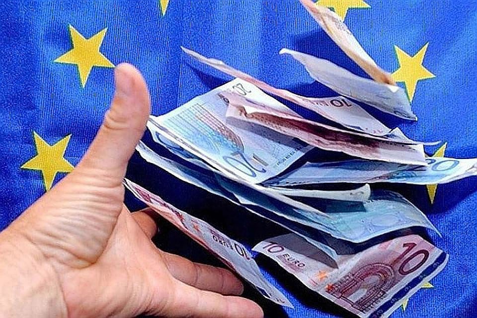 Еврокомиссия хочет урезать на 1,9 млн. евро финансовую поддержку Литве. Фото: с сайта rus.err.ee