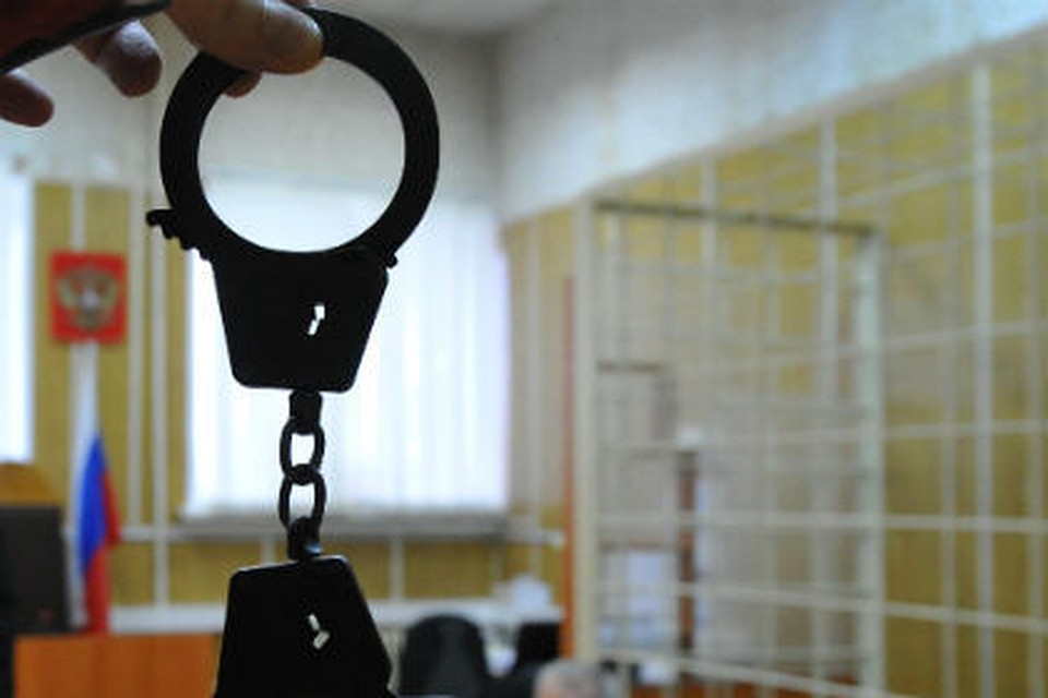 Омич, убивший свою мать из-за банковской карты, получил 8 лет тюрьмы