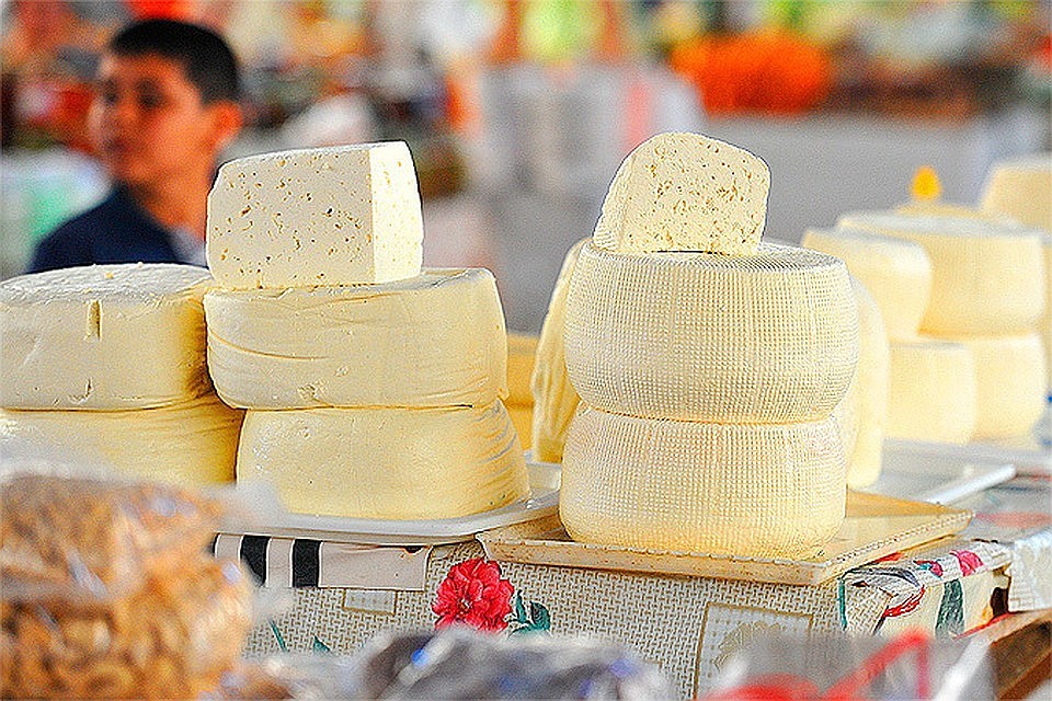 В январе петербуржцы оставили на границе 300 кг продуктов