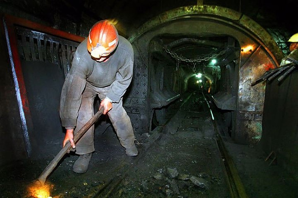 Следователи выясняют причины ЧП. Фото из архива "КП"