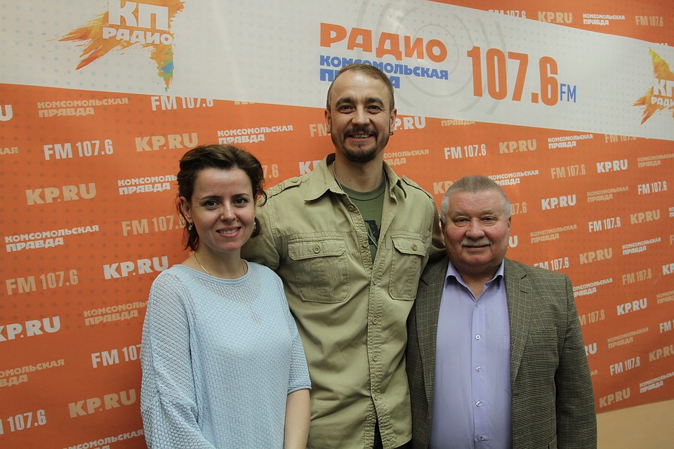 Светлана Сабрекова, хормейстер, Валерий Курилов, балетмейстер, Владимир Капаев, художественный руководитель ансамбля казачьей песни "Криница"