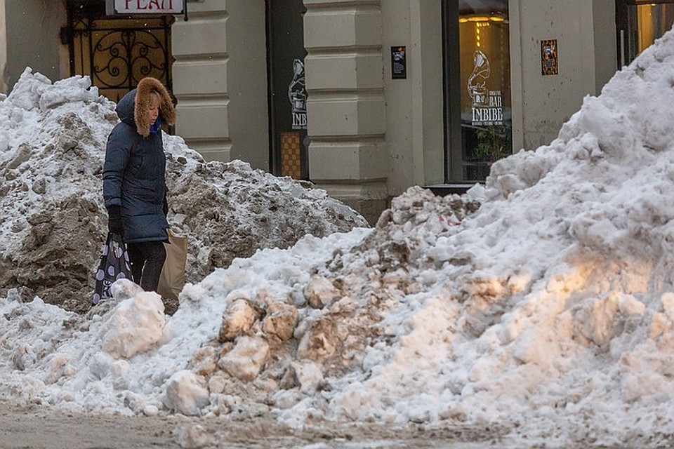 Менять изношенную снегоуборочную технику начнут с центра города