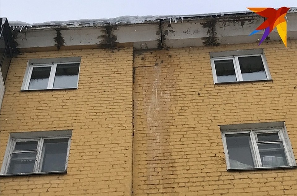 Активисты взялись за вопрос протечек крыш в домах Орла