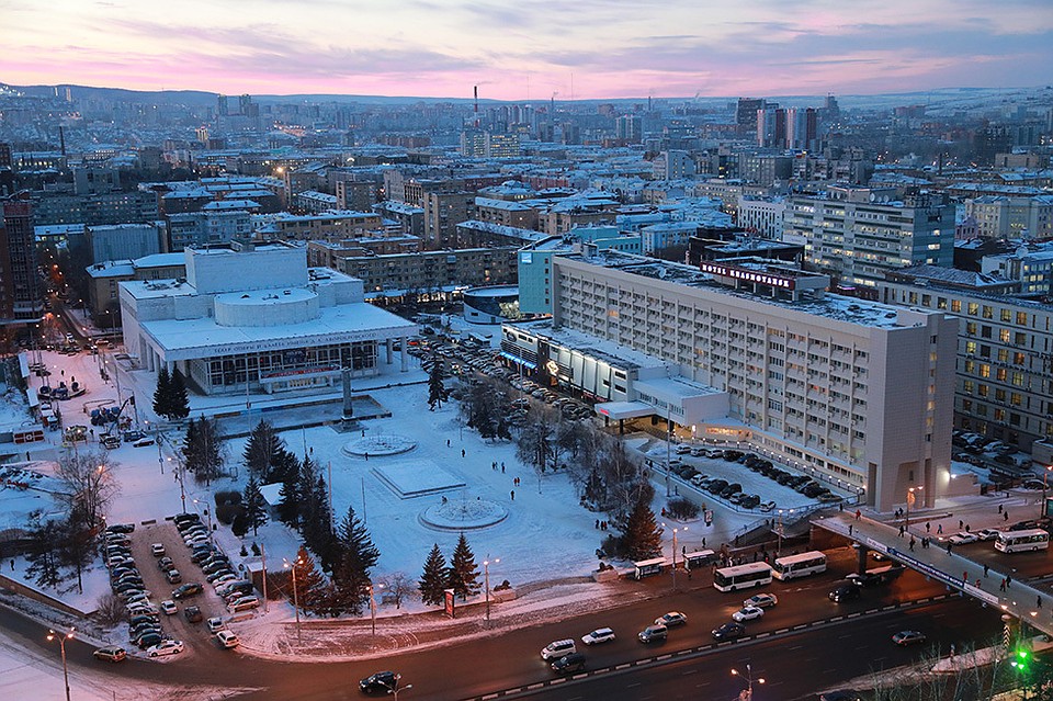 Театральная площадь