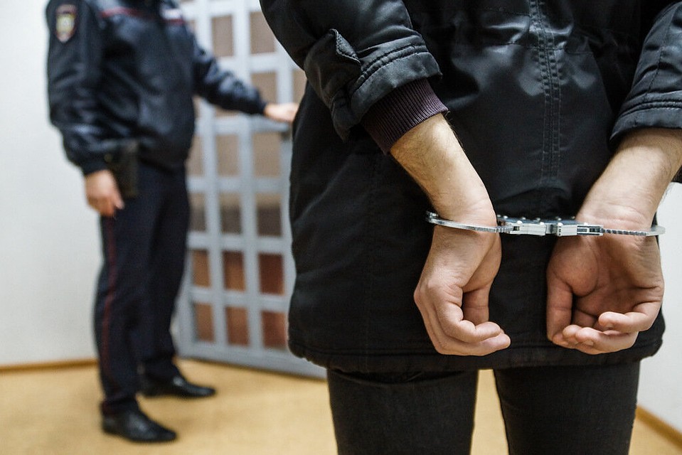 Кроме того, мужчине запретили 3 года занимать должности, связанные с осуществлением функций представителя власти.