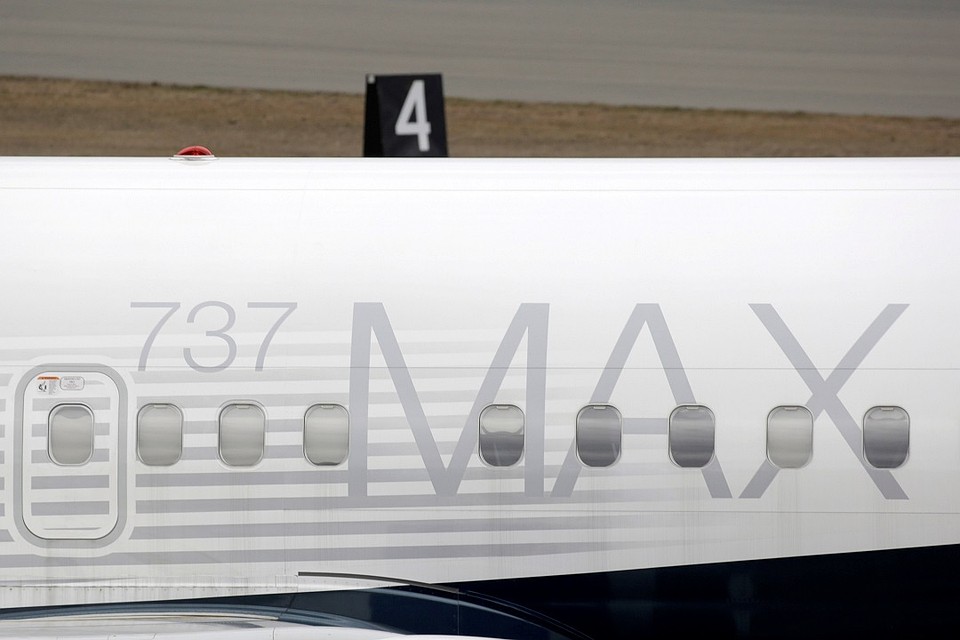 Россия запретила полеты Boeing 737 MAX