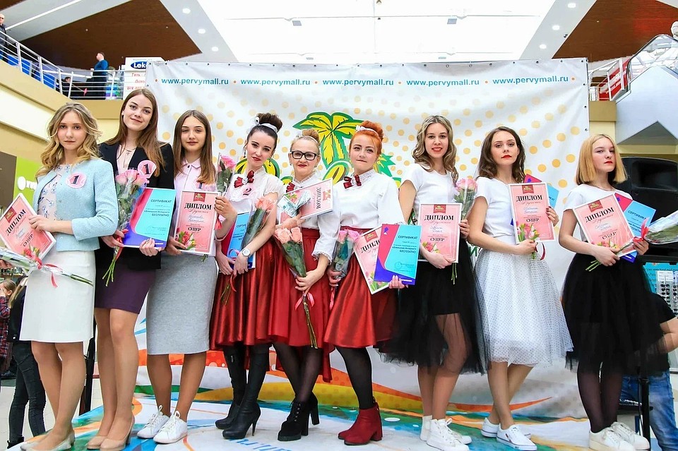 "Ростелеком" наградил алтайских "Суперледи"