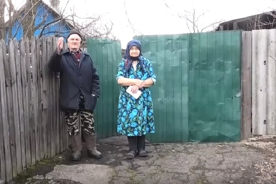 Семья Терлановых. Фото: youtube.com/НМ ЛНР