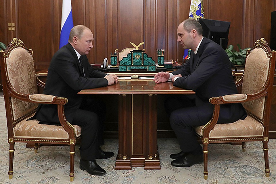 Бразды правления регионом примет уроженец Свердловской области Денис Паслер. Фото: Михаил Климентьев/ТАСС
