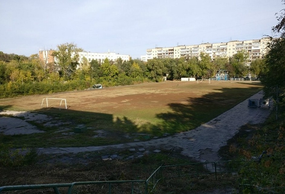 Теперь стадионом будут пользоваться студенты технического вуза