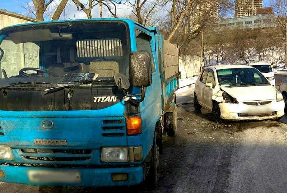 Этим утром во Владивостоке наблюдался всплеск аварийности