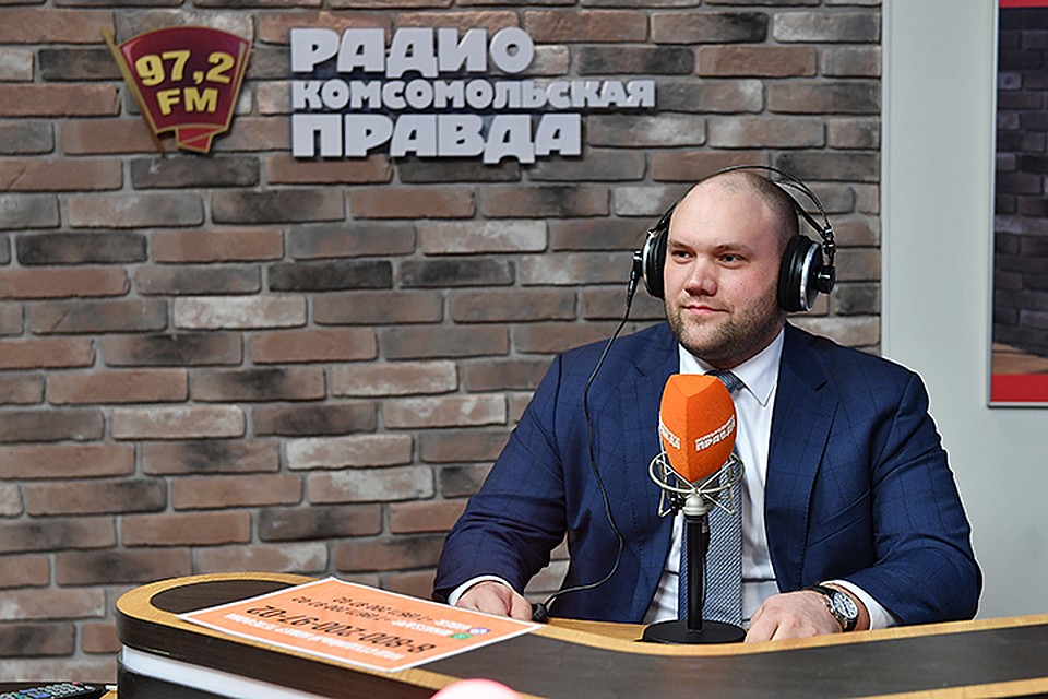 Александр Яхнюк подчеркнул, что в российских автошколах необходимо ввести дисциплину, касающуюся грамотного и безопасного вождения на федеральных трассах