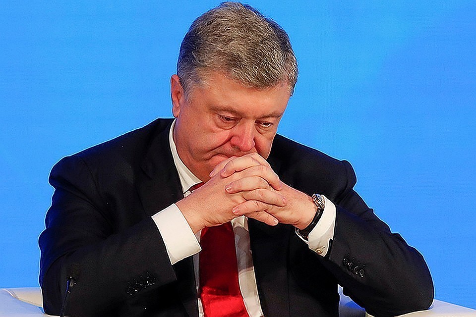 Порошенко напомнил о разрыве Договора о дружбе с Россией в день голосования на Украине