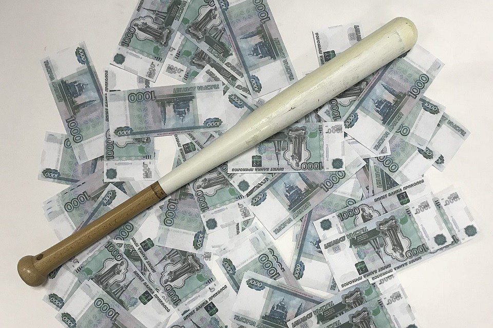 Фирмы намеренно завышали цены на дорожные работы, чтобы нажиться на государственных деньгах