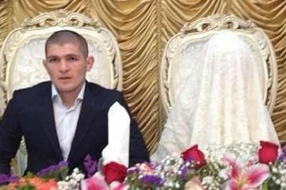 Конор оскорбил жену Нурмагомедова