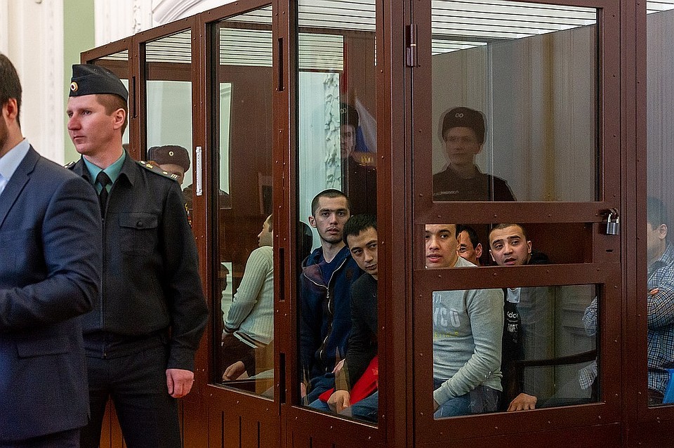 Продолжается разбирательство по делу о теракте, который произошел 3 апреля 2017 года около 14.40 в вагоне поезда на перегоне станций метро в Санкт-Петербурге