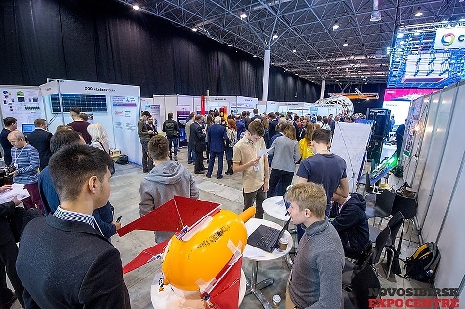 Задача Форума в 2019 году – поиск «умных технологий» и разработка механизмов их внедрения в городское хозяйство. Фото:www.novosibexpo.ru