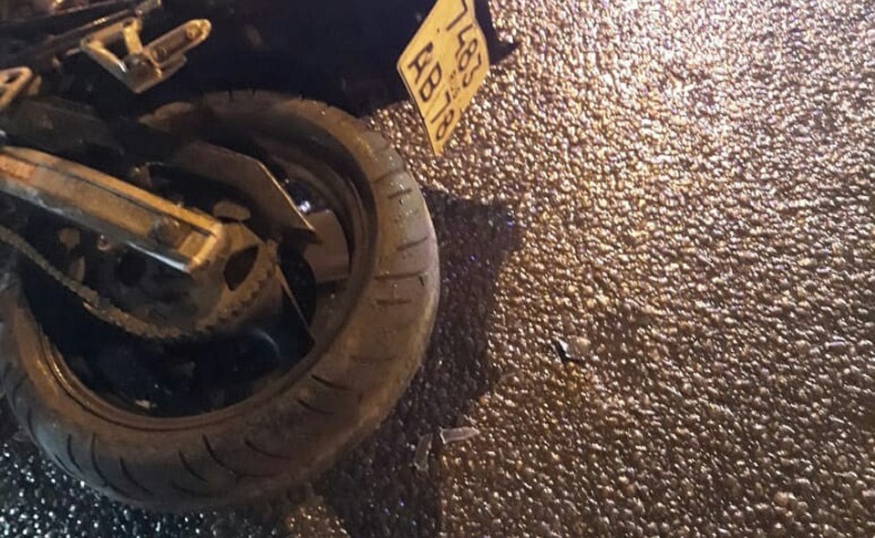 В Петербурге ночью погиб мотоциклист