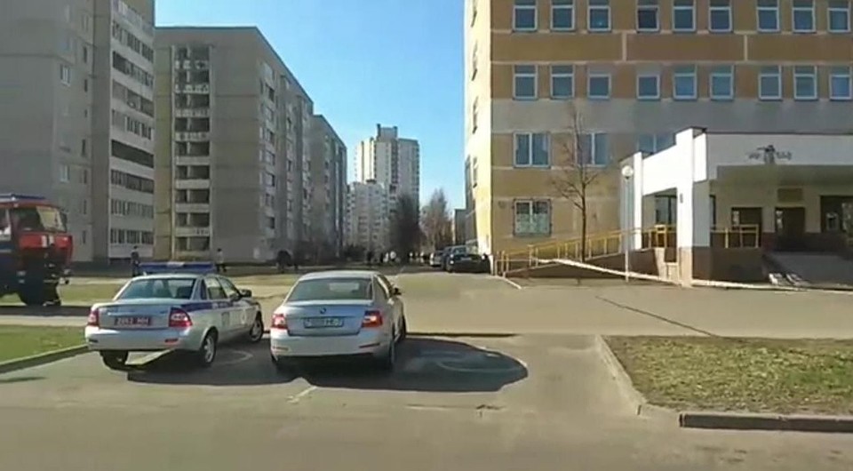 Из поликлиники в Минске эвакуировали людей Фото:ГУВД