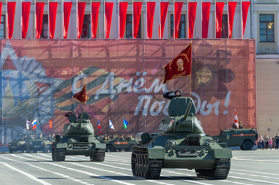 В 2019-и году в параде Победы на дворцовой площади будут участвовать около 4,5 тысяч военнослужащих.