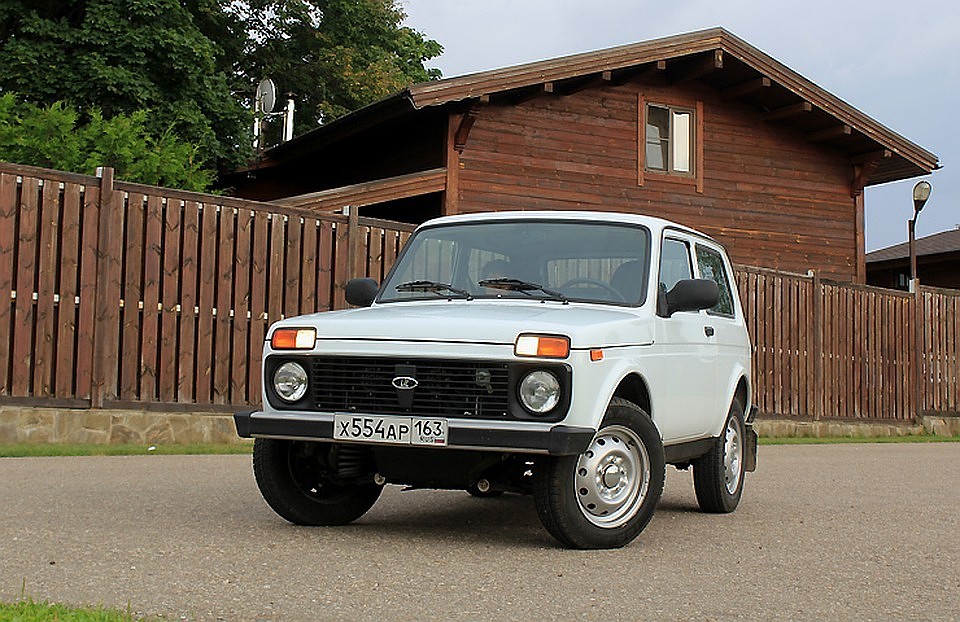 Автомобиль отечественного производства Lada 4x4