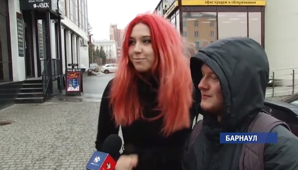 Барнаульцы поют хиты Пугачевой