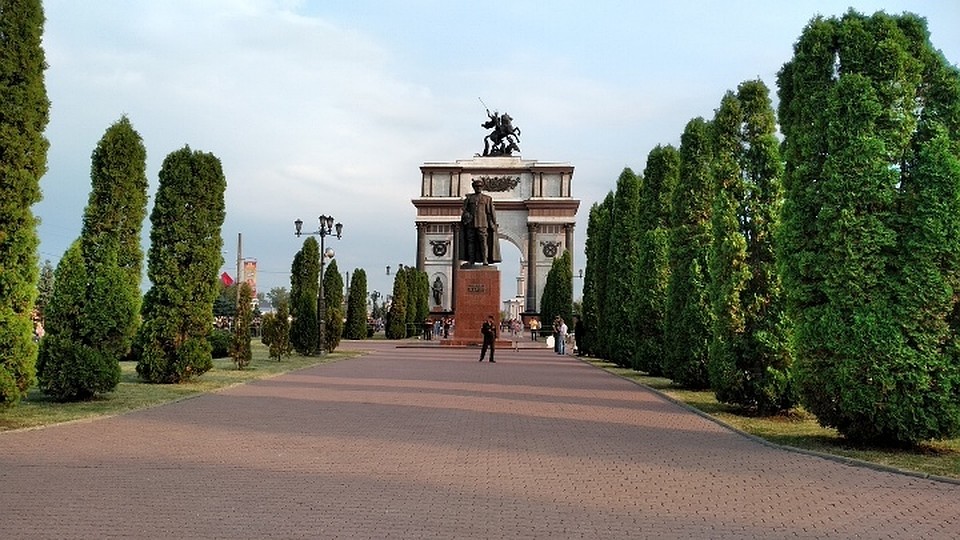 В конкурсе могут принимать участие физические и юридические лица