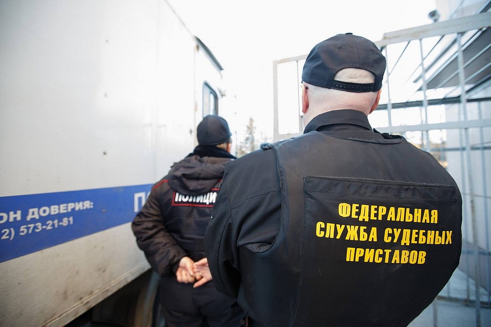Продадут автомобили и вернут долги