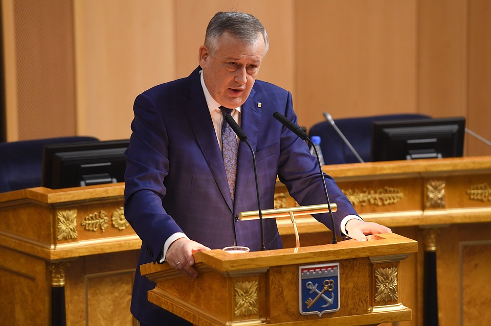 Александр Дрозденко озвучил экономические показатели региона перед депутатами Законодательного собрания.