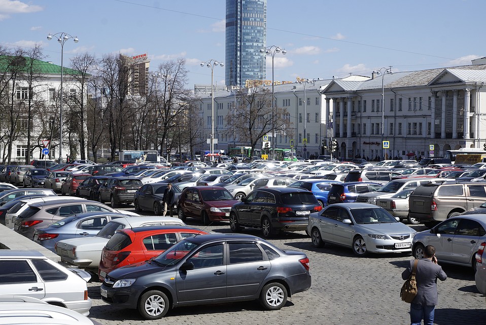 Кроме этого там можно построить подземную парковку