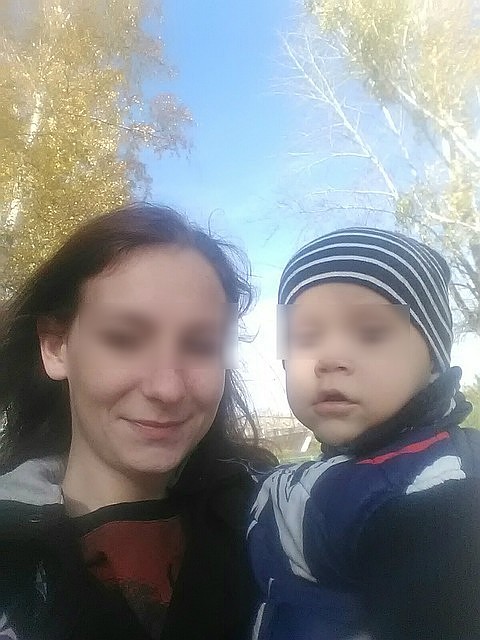 В Омске мальчик, которого дедушка пытался сжечь в печи, умер в больнице