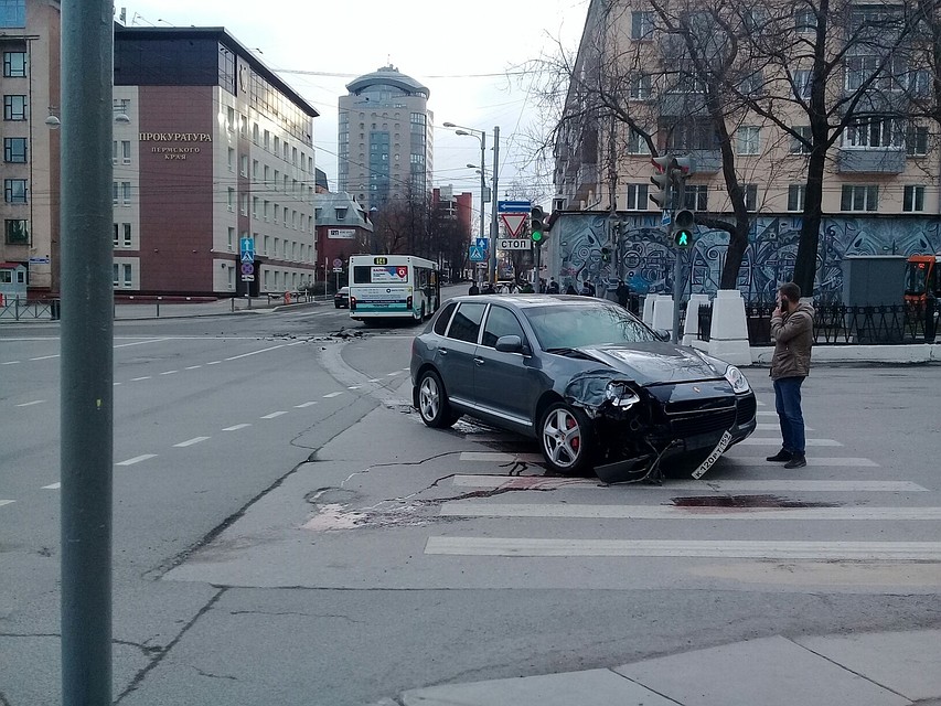 Фото из группы Вконтакте "ЧП ДТП Пермь"