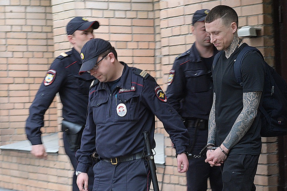 Мамаев получил реальный срок - 1 год и 5 месяцев