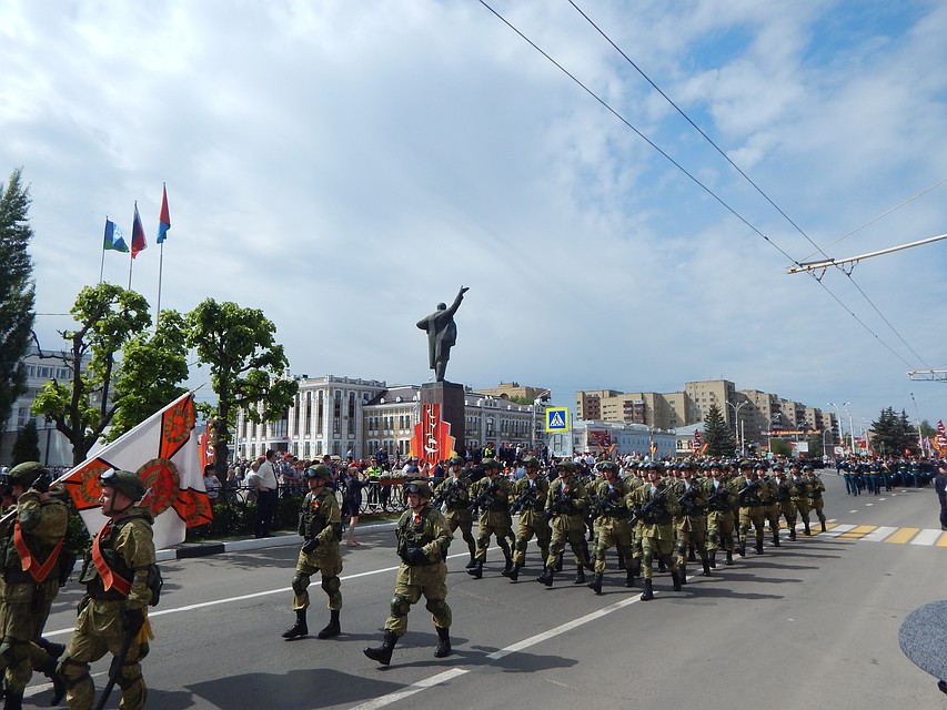 В тамбове празднуют 9 мая