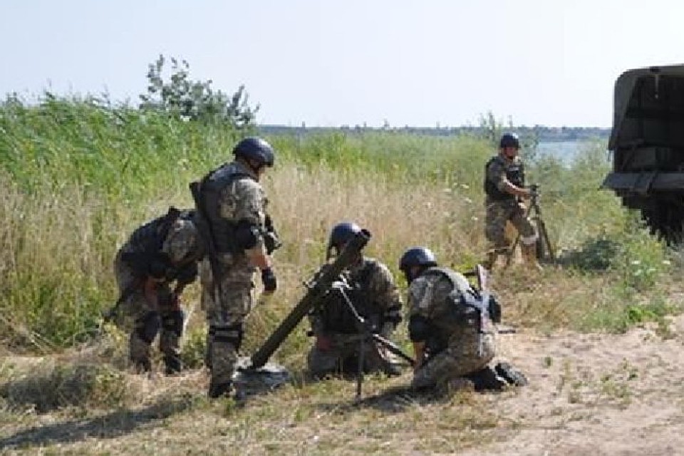 По поселку Октябрьский в Донецке стреляли из минометов. Фото: facebook.com/pressjfo.news