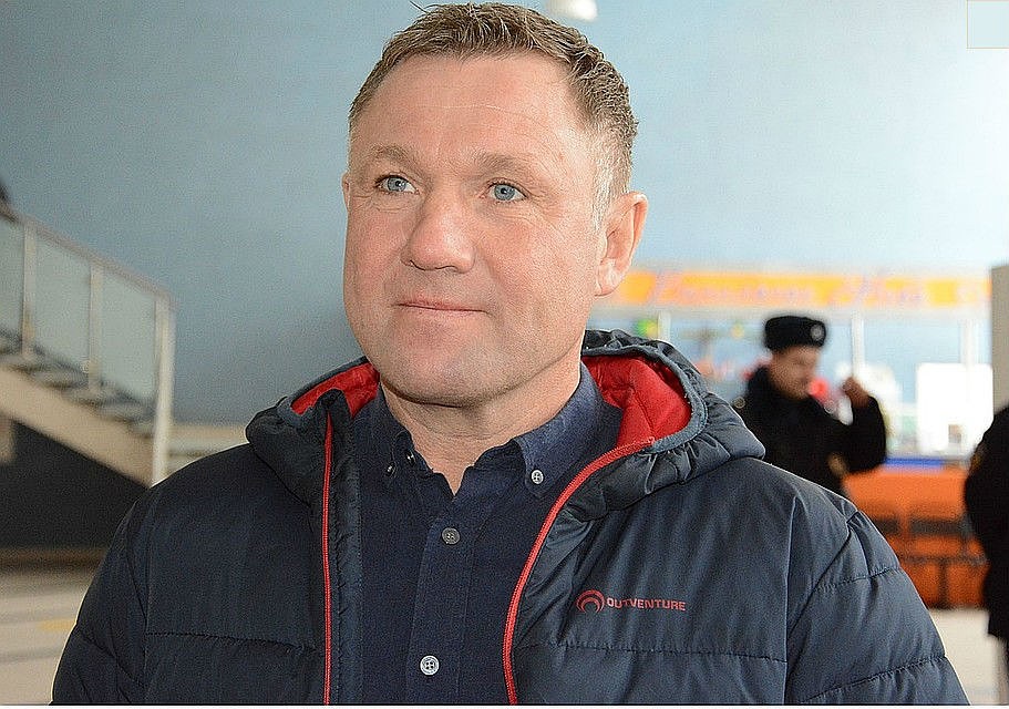 Легендарный хоккеист Павел Франц руководил "Строителем" с 2017 года, а теперь возглавил сборную страны