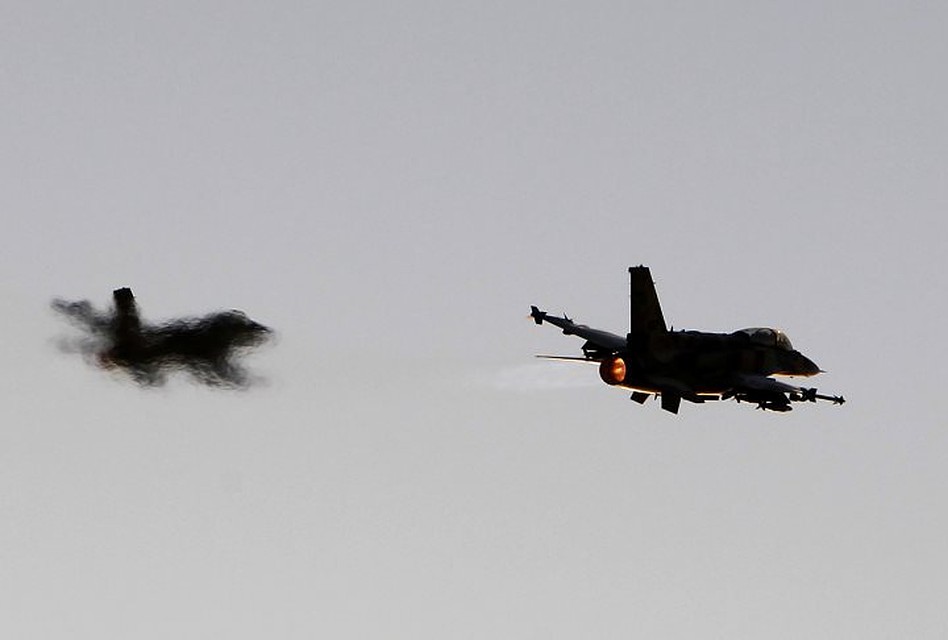 Россиянин хотел незаконно вывезти из США руководство к истребителям F-16
