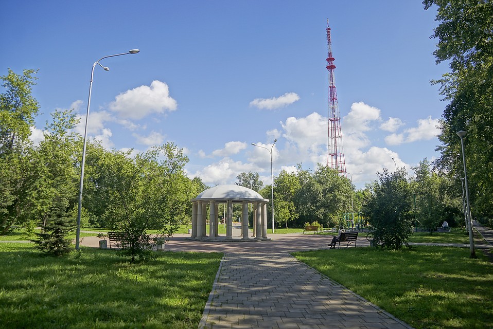 Ко Дню города в Екатеринбурге дополнительно озеленят семь скверов