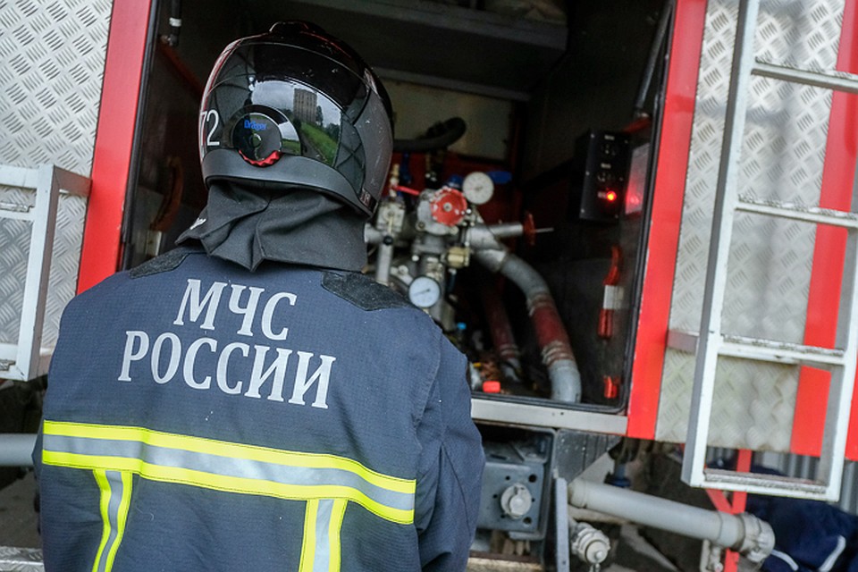 В ночь на 22 мая в Петербурге сгорели пять грузовиков