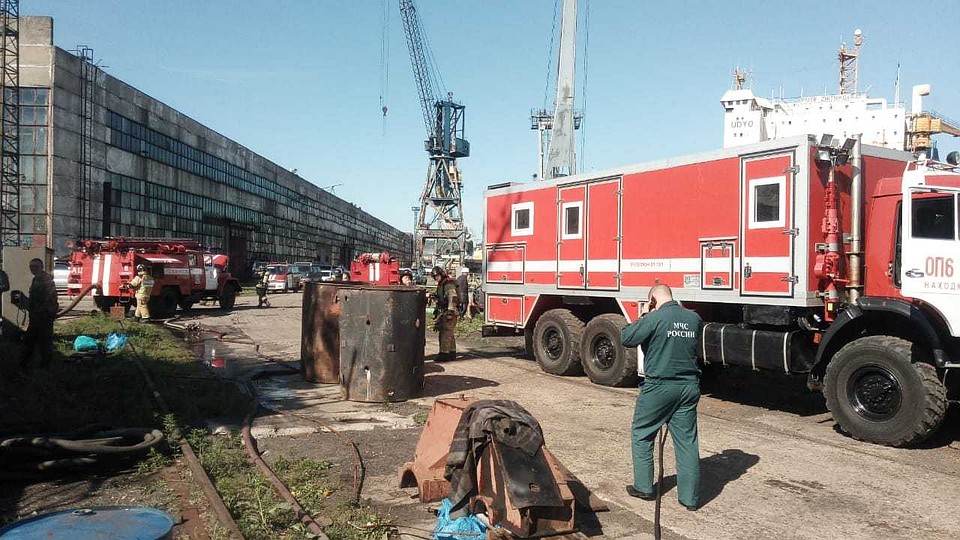 Пожарные на вызове. Фото: пресс-служба МЧС по ПК