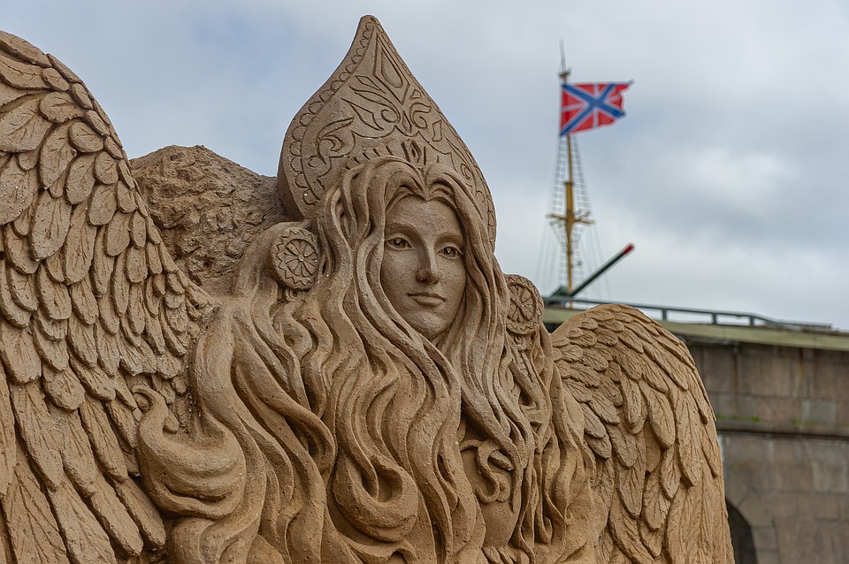 Фестиваль песчаных скульптур 2019 на Петропавловской крепости в Петербурге